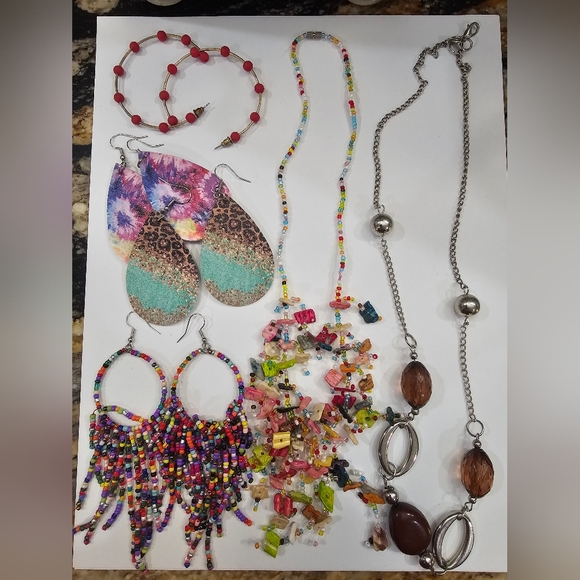 Assorted Jewelry LOT 4.5lbs Bag#15 - Picture 12 of 16